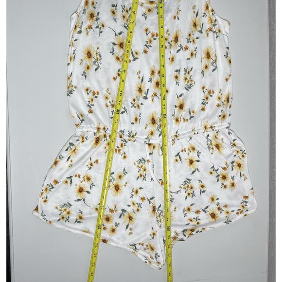 Forever 21 Sunflower Chiffon Beach Boho Chic Floral Sleeveless Ivory Romper, L - Picture 7 of 8